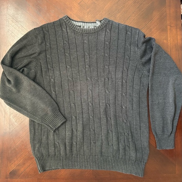 Oscar de la Renta gray Crewneck Sweater size XL - Picture 2 of 6